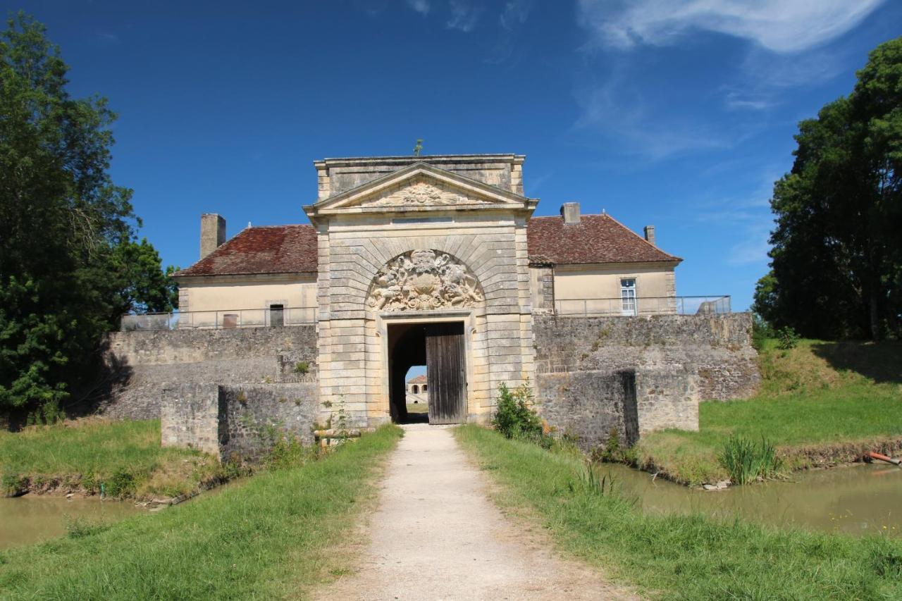 Domaine De Ludeye Otel Listrac-Médoc Dış mekan fotoğraf